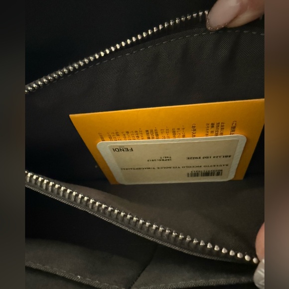 Fendi Vibrant Pink Crossbody Bag - Picture 7 of 11